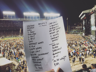 Photo: @PearlJam